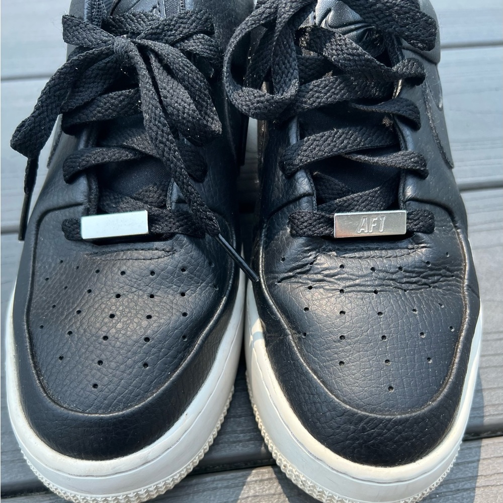 Nike Air Force 1 Women’s Size 8.5